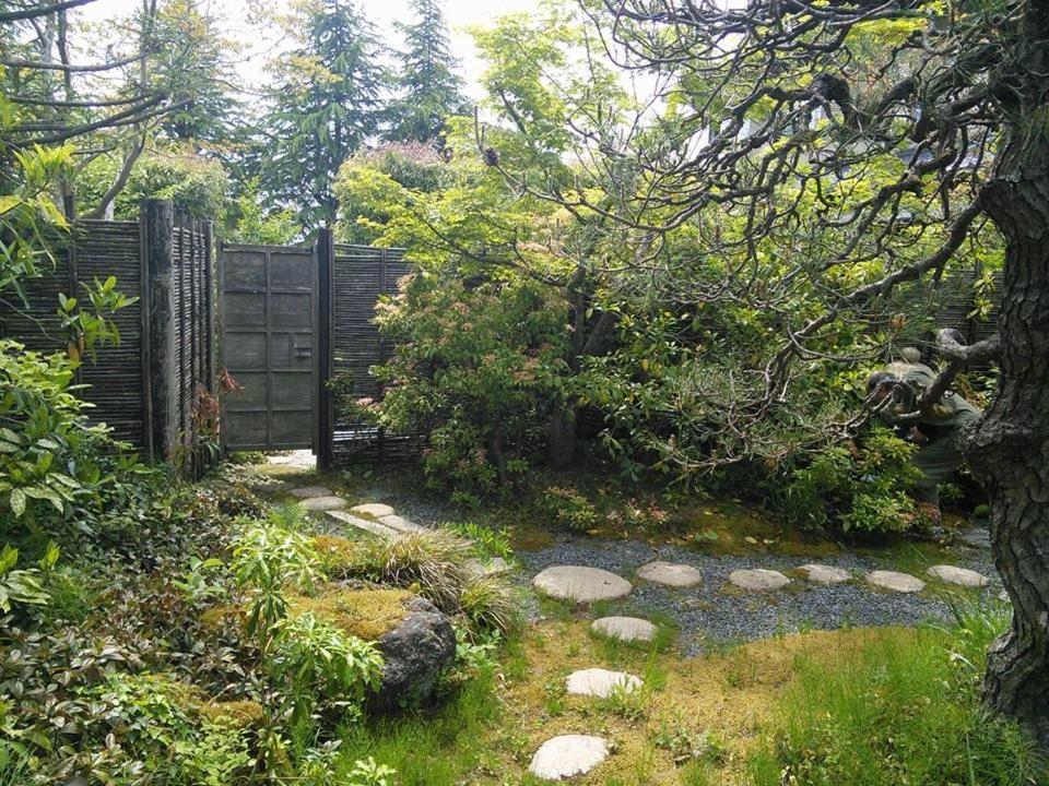 Hostal Tomiya Ryokusuian Sado-Taiken Exterior foto
