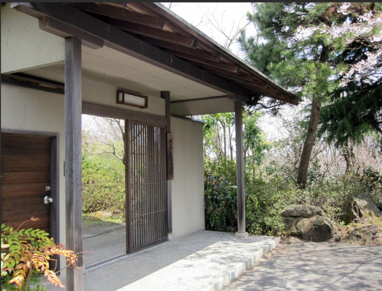 Hostal Tomiya Ryokusuian Sado-Taiken Exterior foto